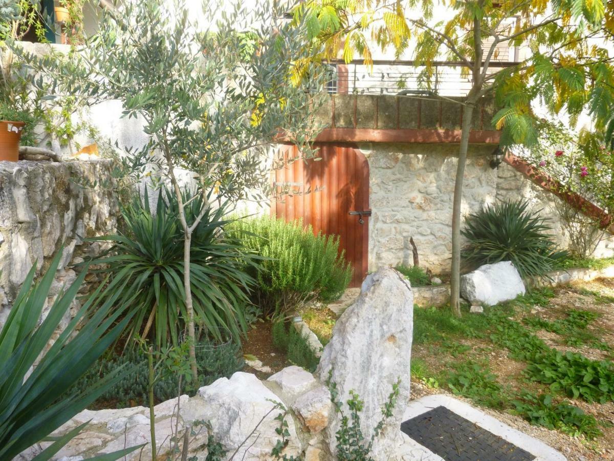 Vila Cosy Getaway Gostinjac Exteriér fotografie