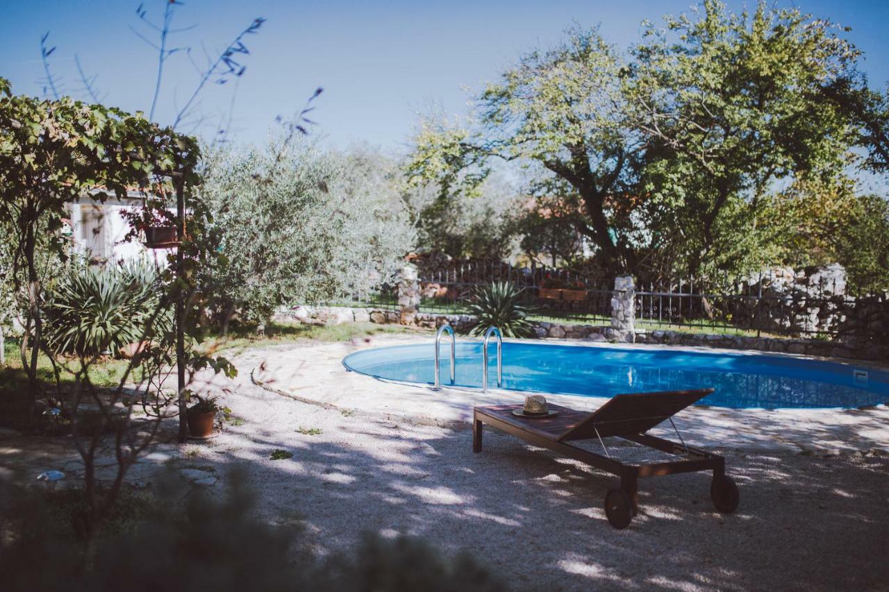Vila Cosy Getaway Gostinjac Exteriér fotografie